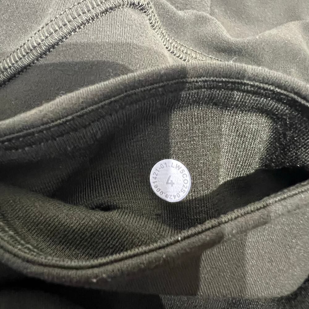 Lululemon Jogger Pants Women's Size 4 Dark Olive Green Align Nulu High Rise Yoga - Picture 3 of 7